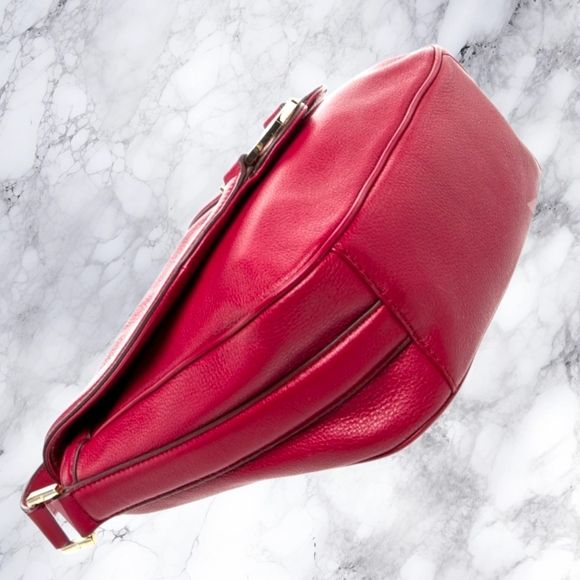 Tory Burch Amanda Red Leather Saddle Crossbody Bag Gold Logo NWT - Picture 6 of 14